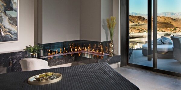 Stock Image - DaVinci Custom Fireplaces - DaVinci Collection - L-Configuration Linear Gas Fireplace DaVinci Gas Linear Fireplace & Outdoor Fire - Stove Depot and Chimney Works