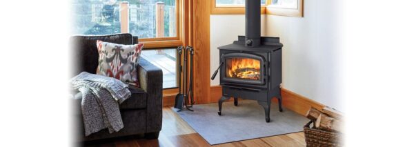 Stock Image - Regency - Cascades F1500  Wood Stove Regency - Stove Depot and Chimney Works
