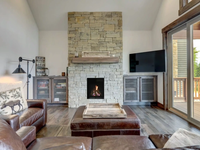 Acucraft 32-Inch Direct Vent Gas Fireplace - Image 9